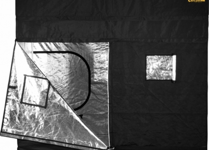 Gorilla Grow Tent 8 x 8 ft. / 2.4m x 2.4m
